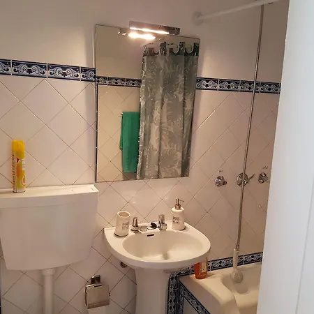 Eco Ljmonade Hostel