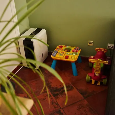 Hostel Eco Ljmonade Віавіа