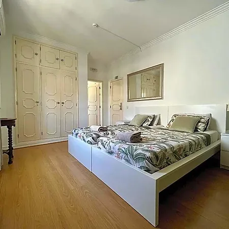 Eco Ljmonade Hostel