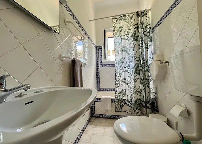 Eco Ljmonade Vandrarhem *