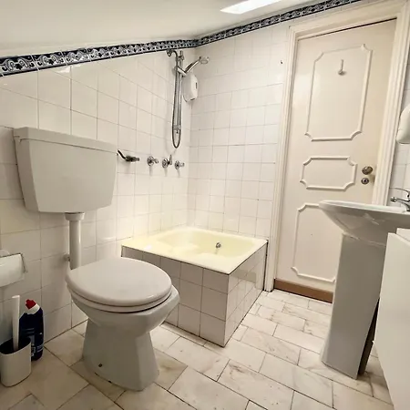 Eco Ljmonade Hostel *